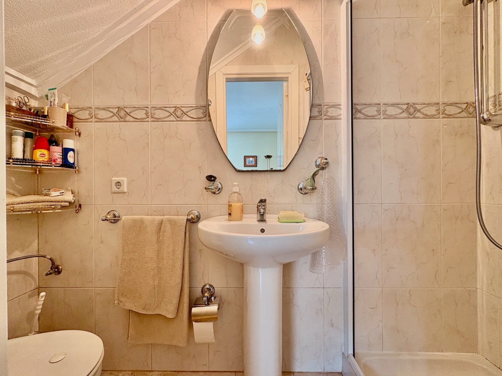 Endreihenhaus mit 3 Schlafzimmern, 2 Bädern, Klimaanlage und Gemeinschaftspool