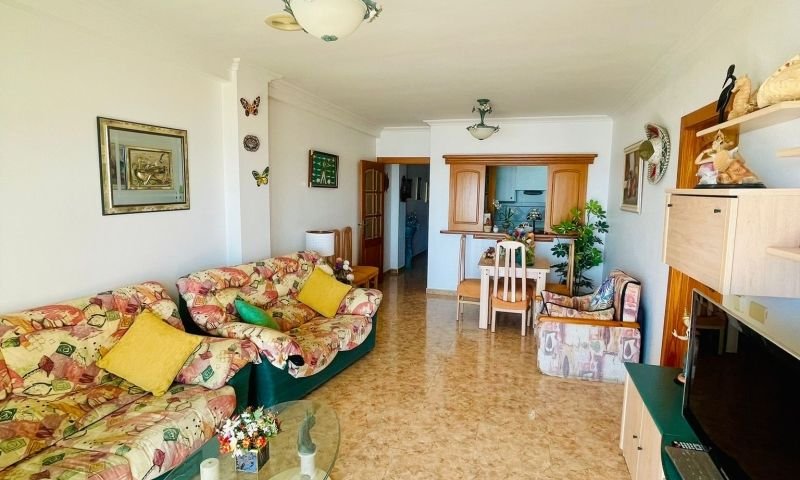 Appartement mit 3 Schlafzimmern und 2 Bädern in erster Linie am Strand von La Mata