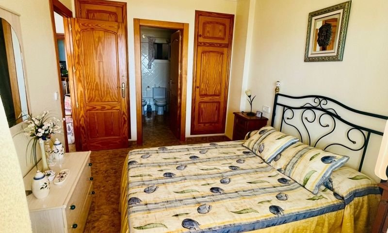 Appartement mit 3 Schlafzimmern und 2 Bädern in erster Linie am Strand von La Mata