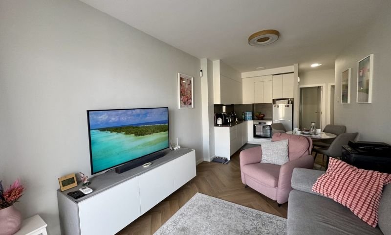 Komplett renovierte Penthouse-Wohnung mit Meerblick im Zentrum von Torrevieja