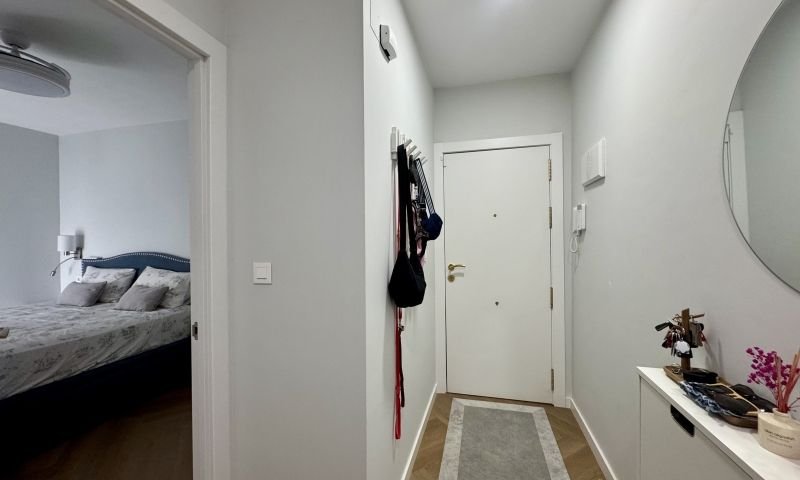 Komplett renovierte Penthouse-Wohnung mit Meerblick im Zentrum von Torrevieja