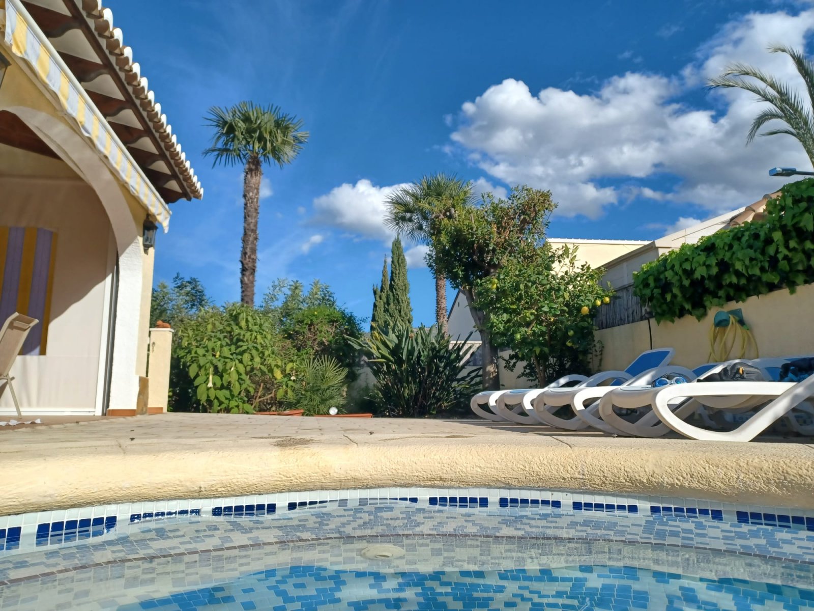 Villa mit 3 Schlafzimmern, 2 Bädern und Privatpool ganz in der Nähe der Ortschaft Orba