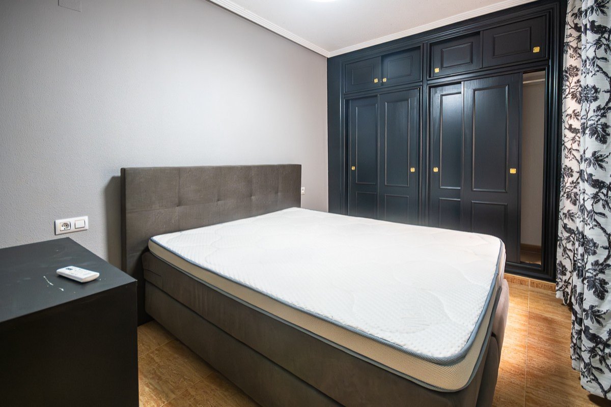 Appartement mit 2 Schlafzimmern, 1 Bad, Tiefgaragenstellplatz und Gemeinschaftspool