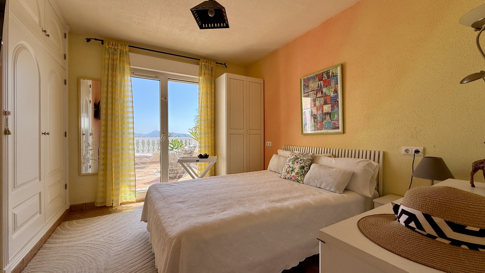 Traumhafte Villa mit Meerblick und viel Sonne