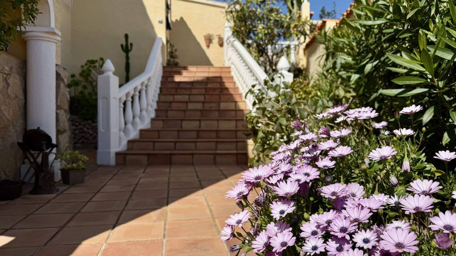Traumhafte Villa mit Meerblick und viel Sonne