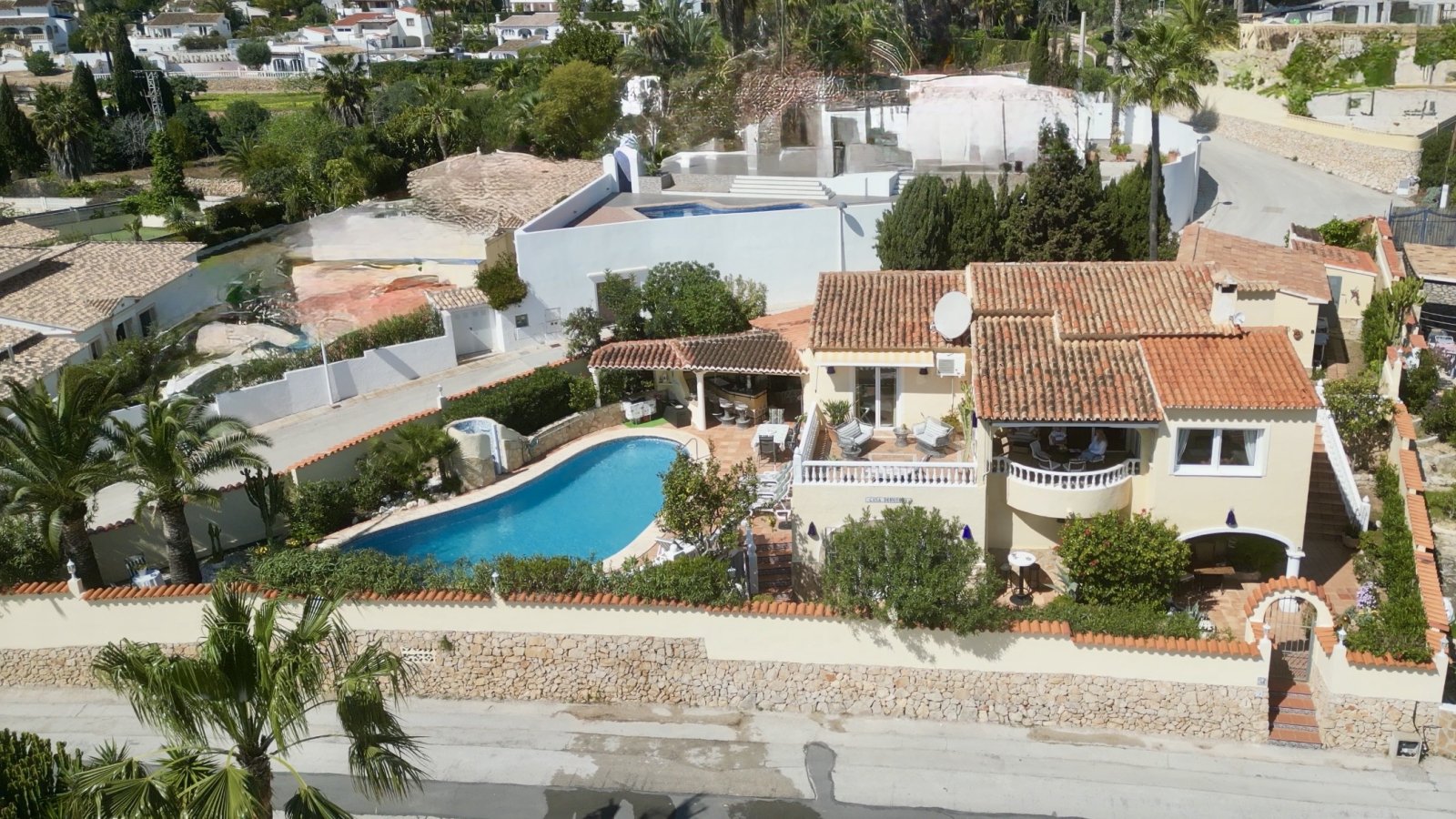 Traumhafte Villa mit Meerblick und viel Sonne