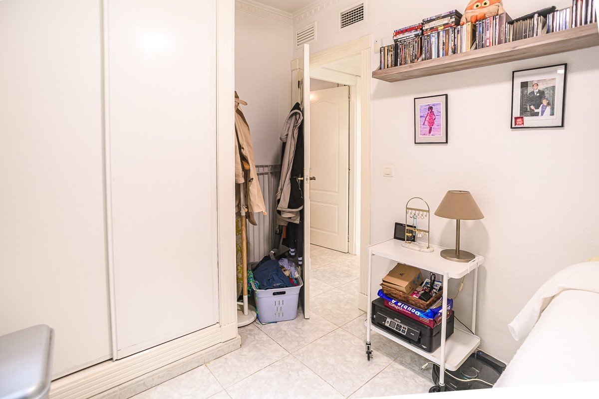 03177Wunderschöne freistehende Villa mit Gästeappartement und Meerblick