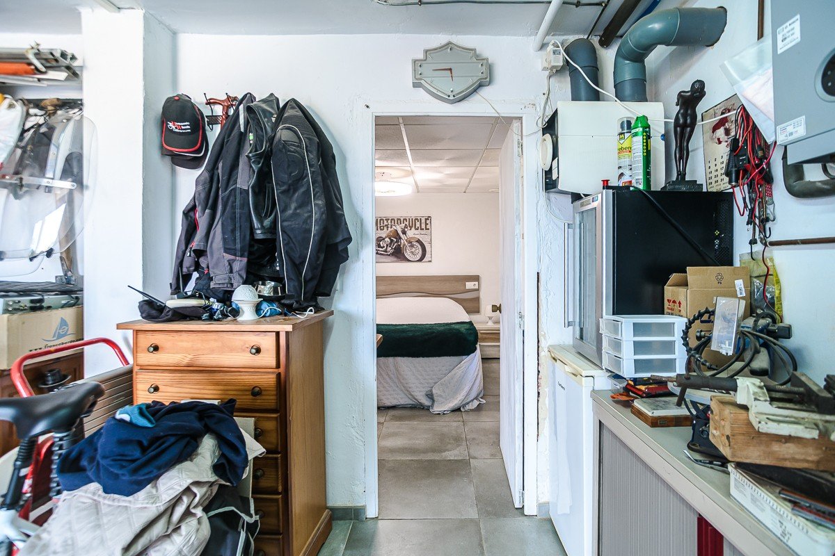 03177Wunderschöne freistehende Villa mit Gästeappartement und Meerblick