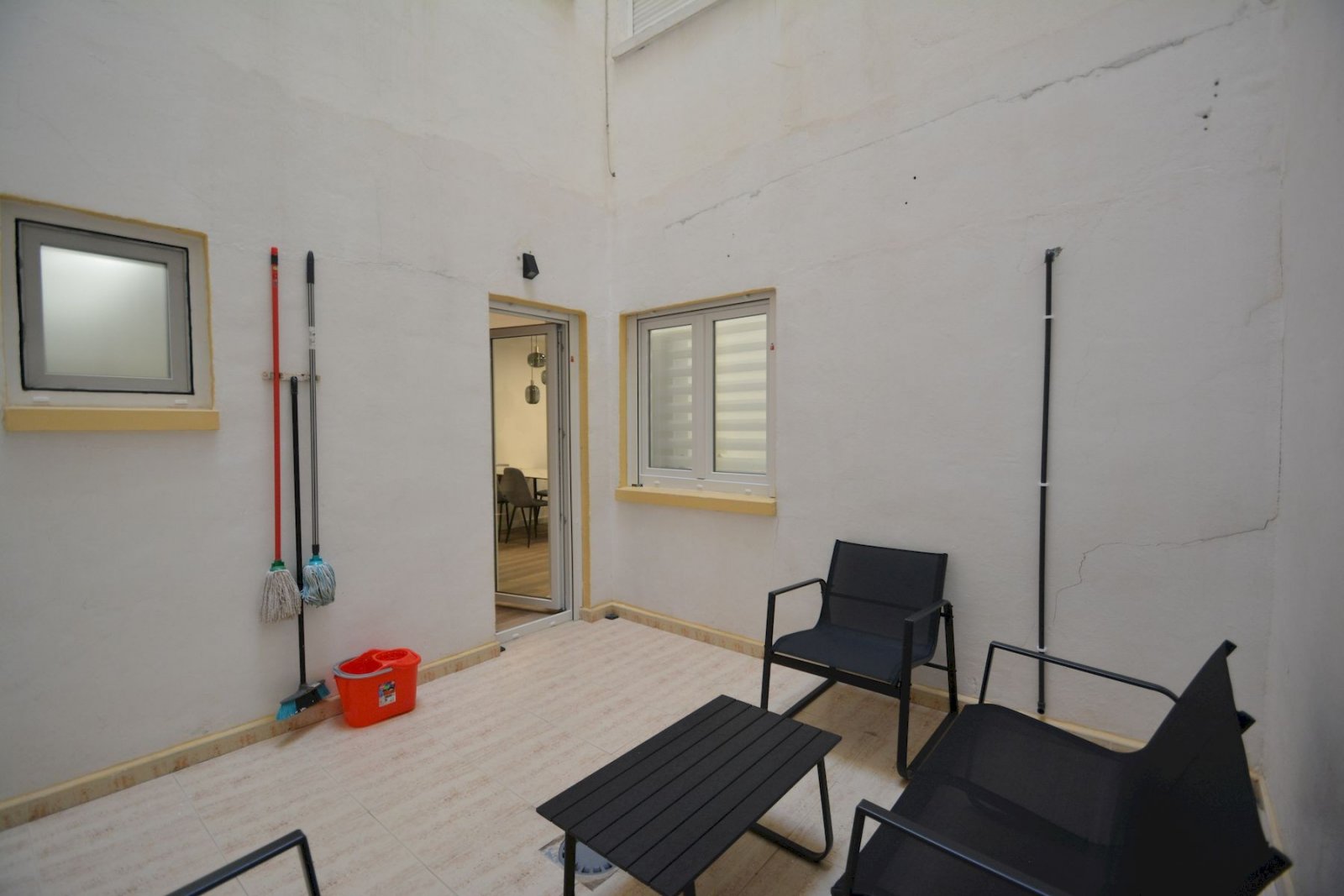 Renovierte Erdgeschoss-Wohnung nur 200 m vom Strand