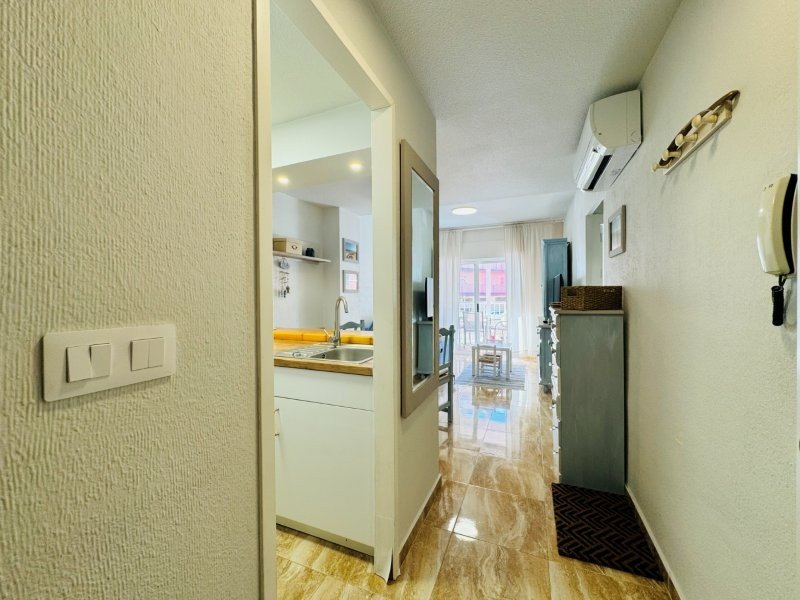 Appartement mit 2 Schlafzimmern, 1 Bad und Vermietlizenz in erster Linie am Strand