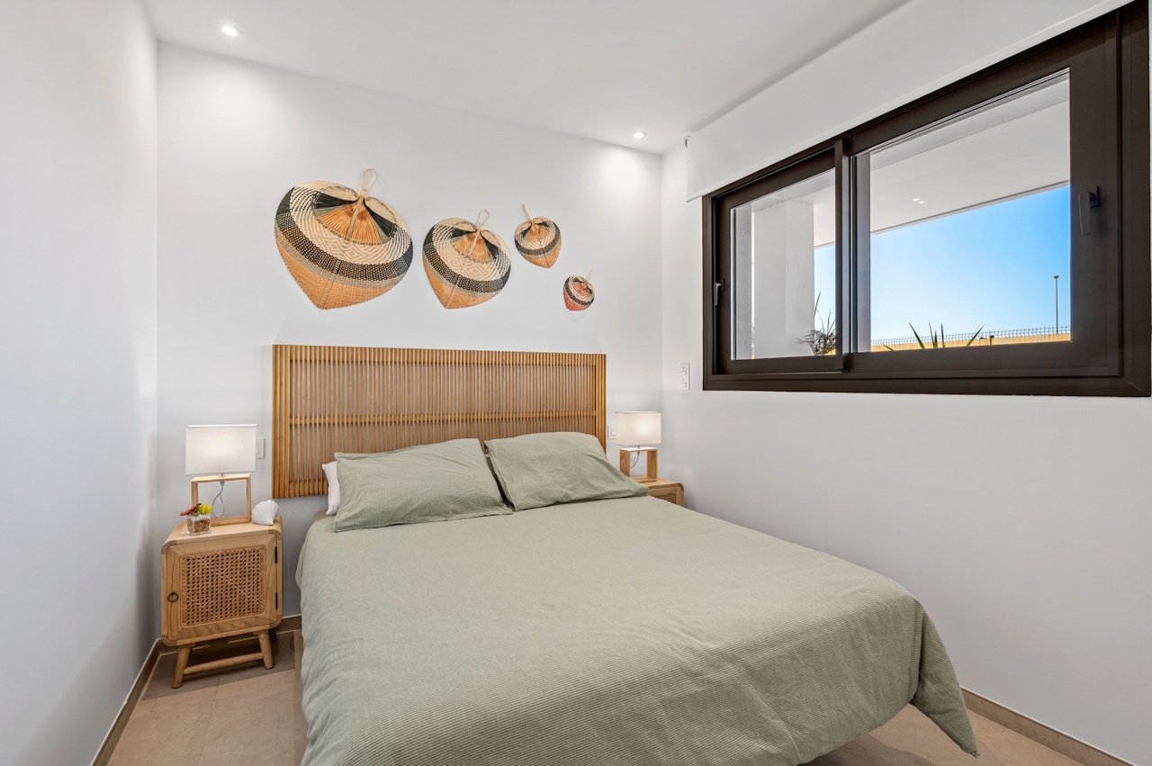Appartements mit 2 Schlafzimmern, 2 Bädern, Tiefgaragenstellplatz und Gemeinschaftspool in der Golfanlage La Serena Golf