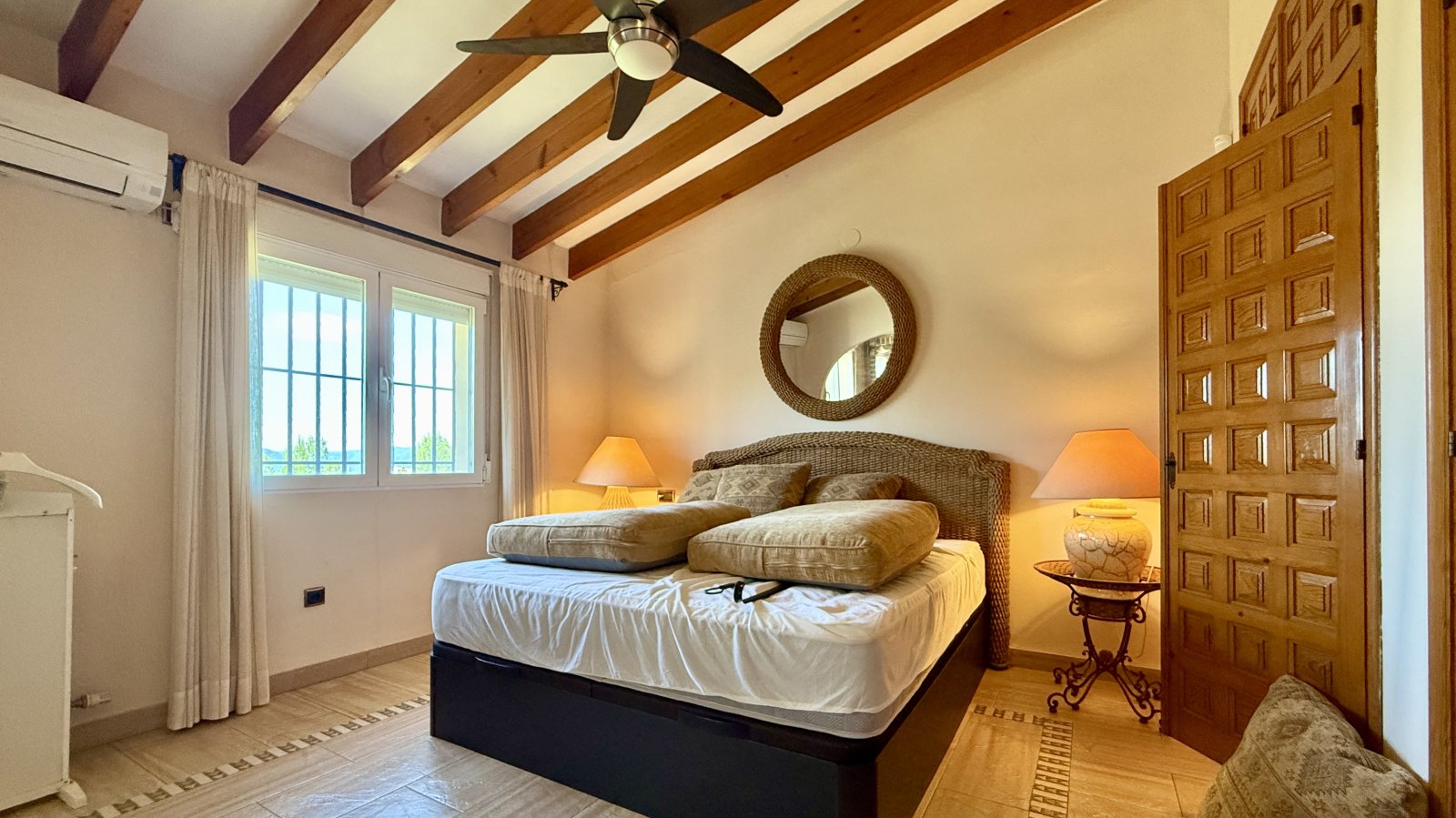Exklusive Villa mit Pool und hochwertiger Ausstattung in Monte Pego