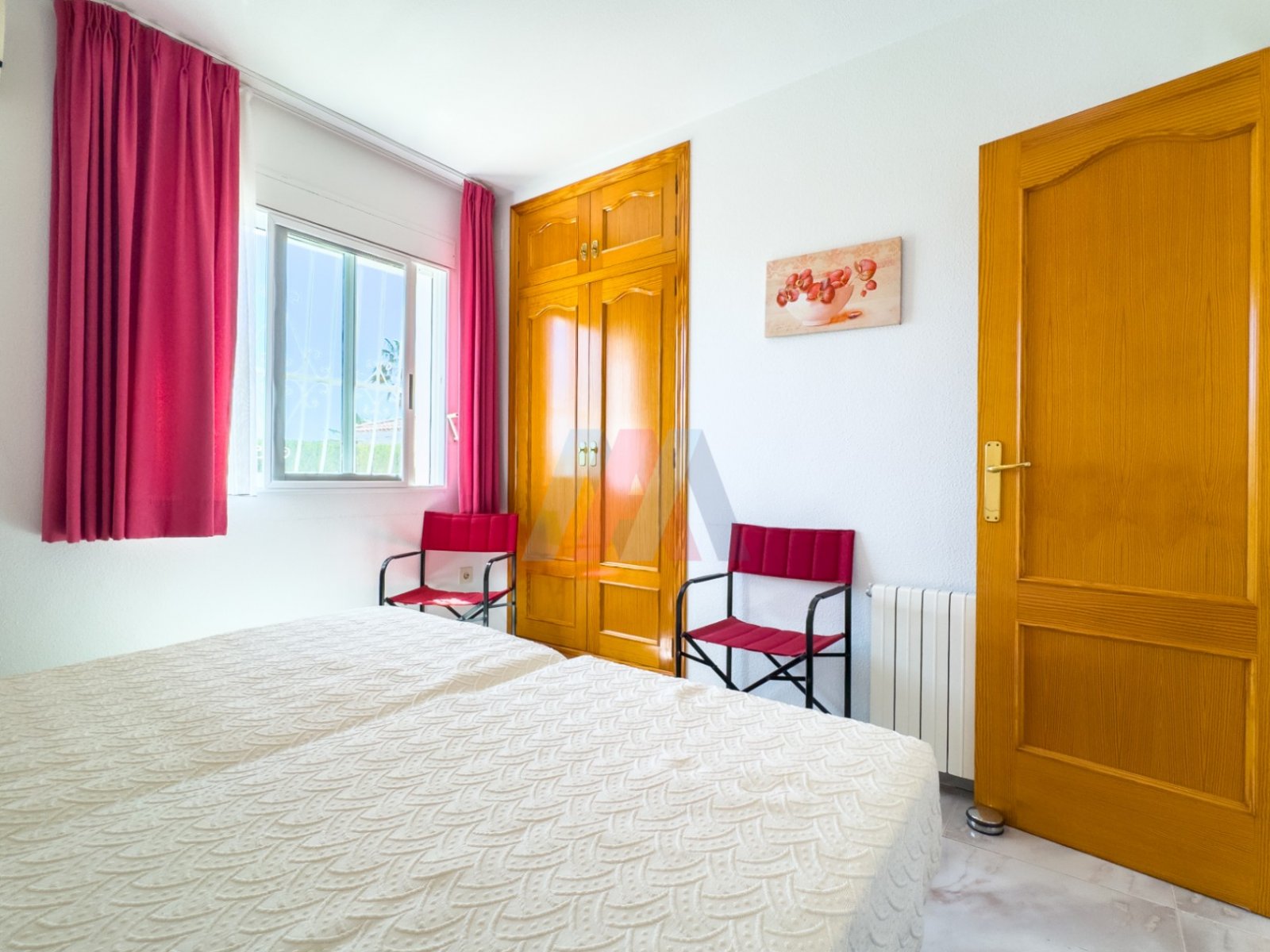 Eingeschossige Villa mit 3 Schlafzimmern, 1 Bad, Garage und Privatpool in Barranco Hondo