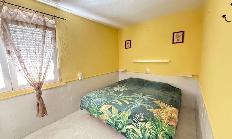 Wunderschönes Anwesen in El Pinar de Campoverde mit Haupthaus, Gästehaus, Garage und Privatpool