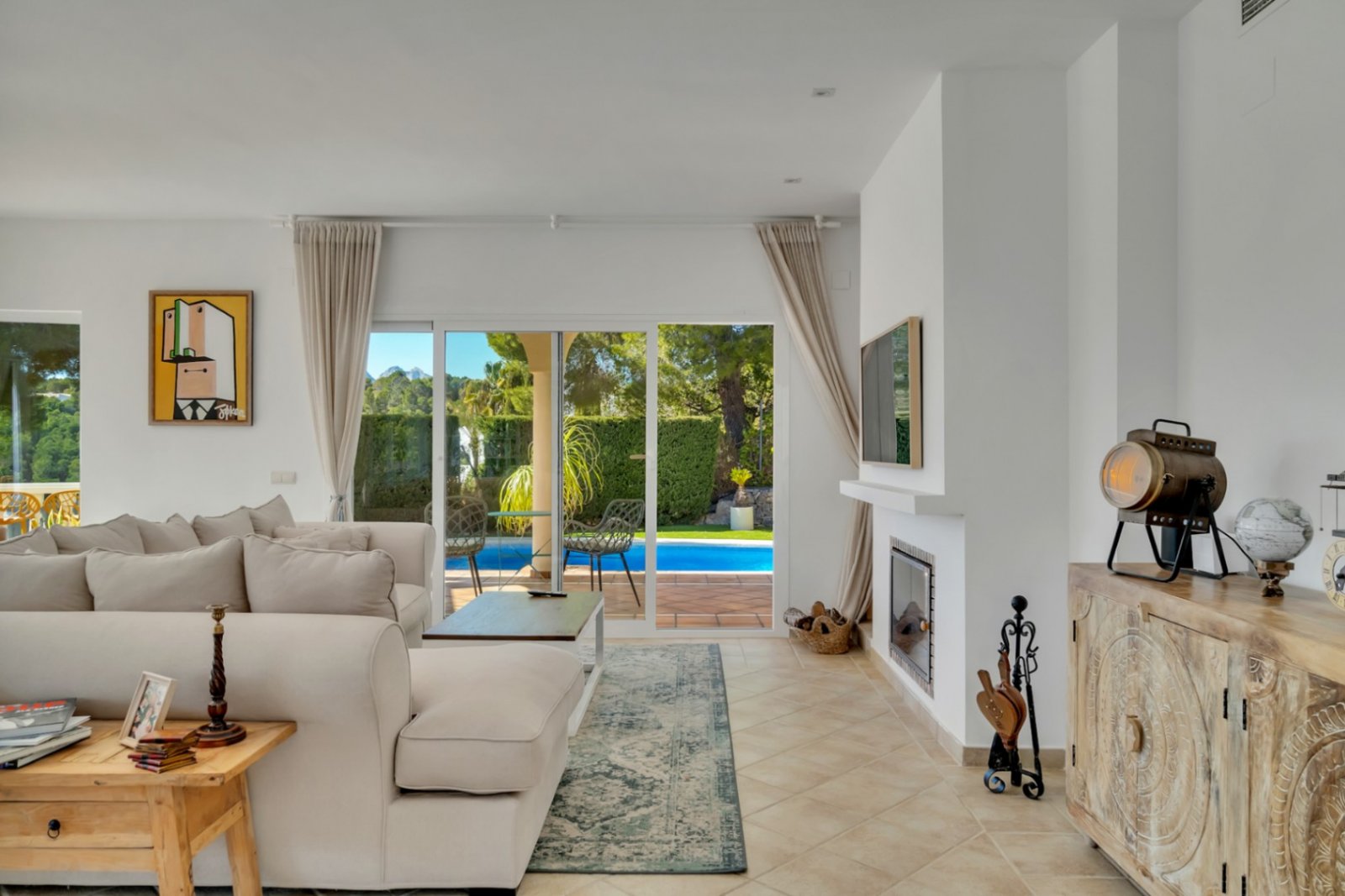 Villa in mediterranem Stil mit beheiztem Pool und viel Privatsphäre in der Nähe des Golfplatzes von Altea