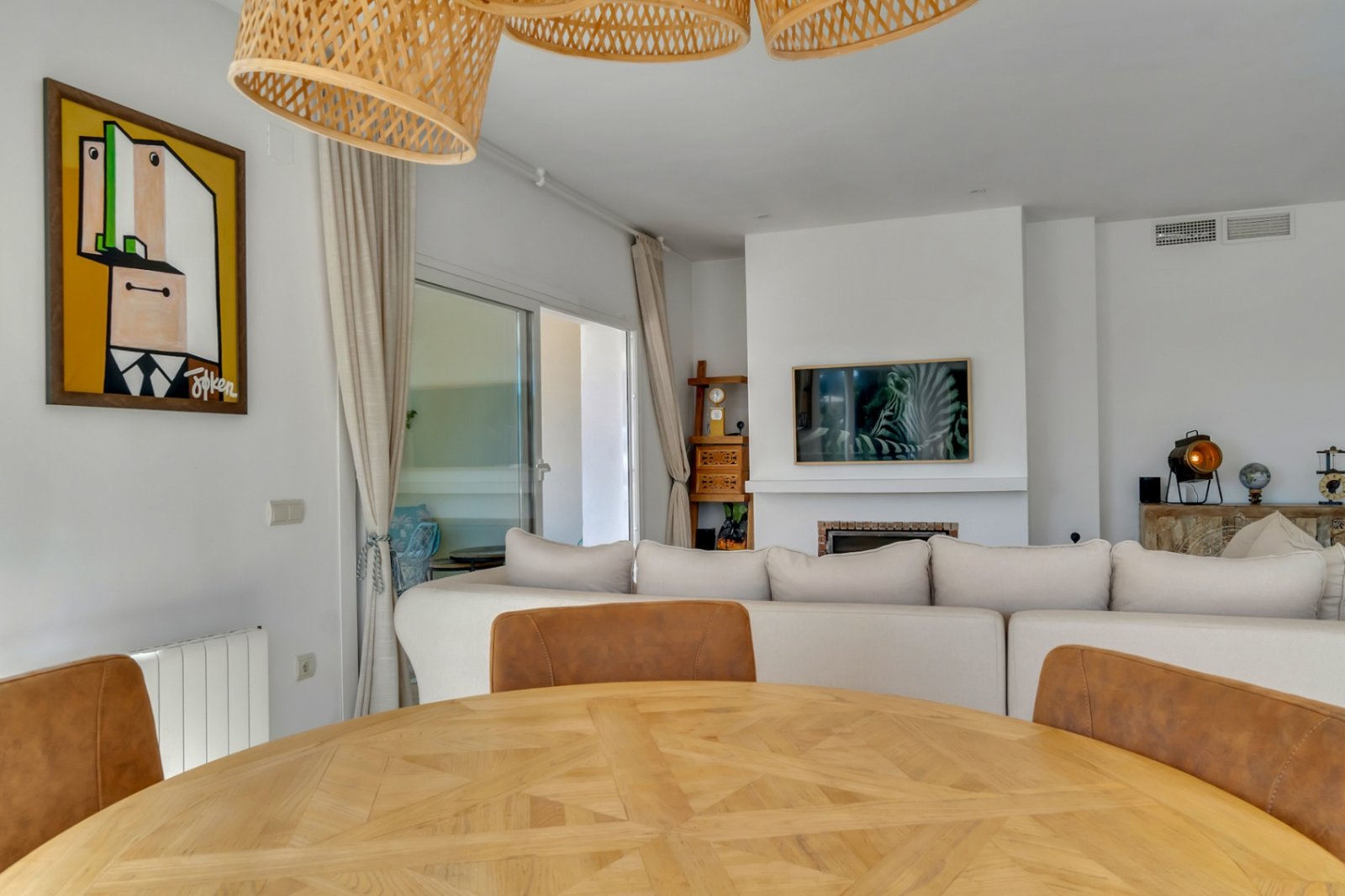 Villa in mediterranem Stil mit beheiztem Pool und viel Privatsphäre in der Nähe des Golfplatzes von Altea