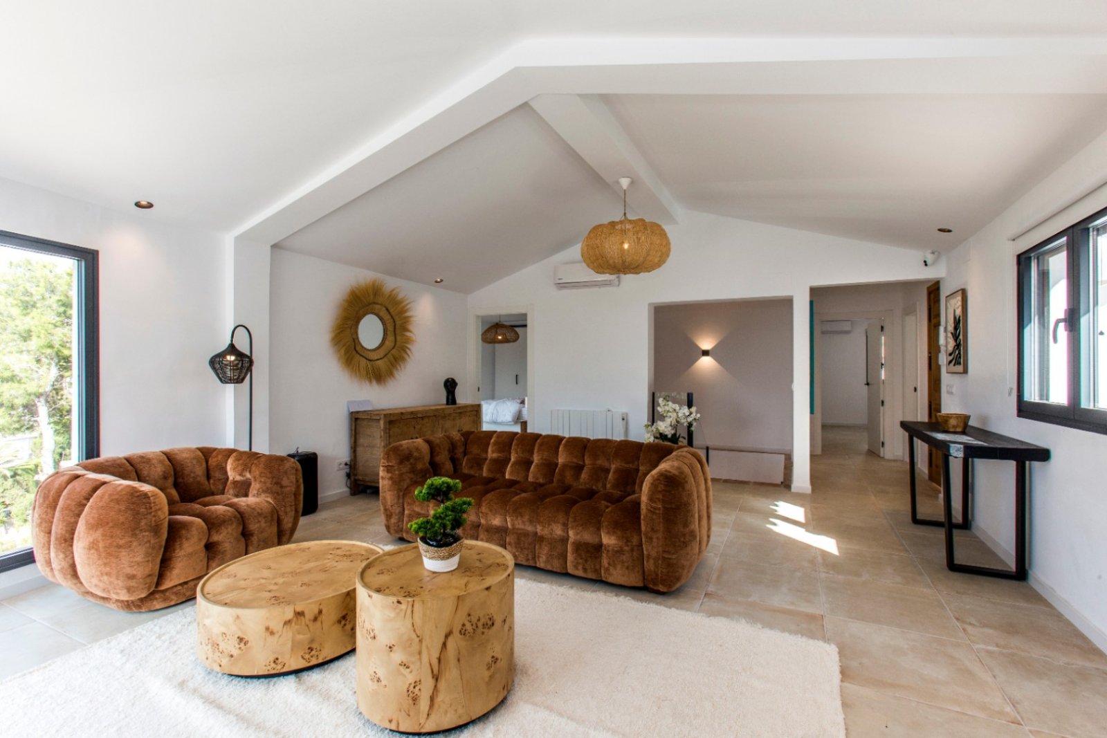 Wunderschön renovierte Villa mit 4 Schlafzimmern, 4 Bädern, Privatpool und Meerblick in Cala Advocat