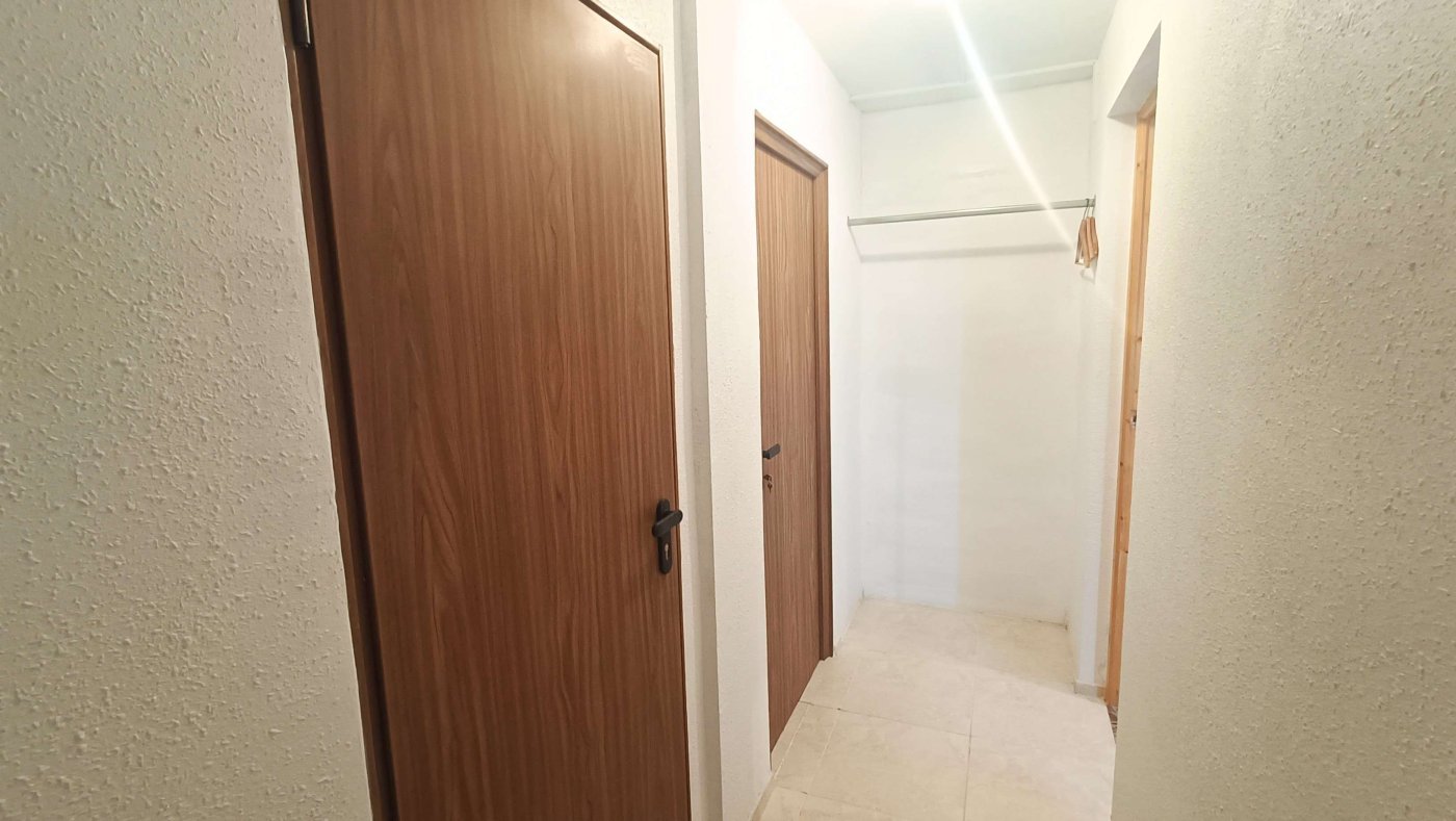 Atemberaubende freistehende Villa mit privatem Pool, separatem Gästeappartement, Garage und Kellerräumen am Stadtrand von Crevillent