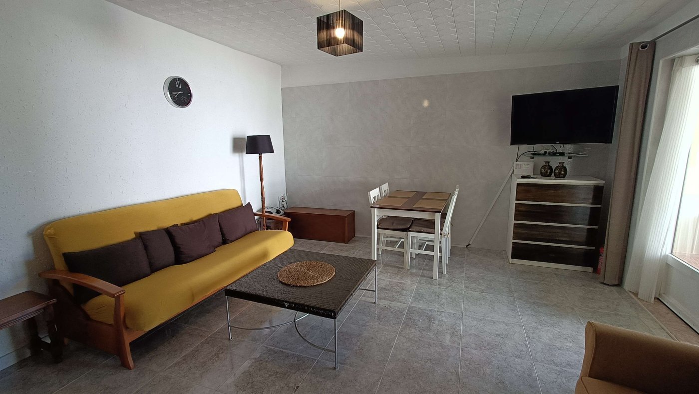 Atemberaubende freistehende Villa mit privatem Pool, separatem Gästeappartement, Garage und Kellerräumen am Stadtrand von Crevillent