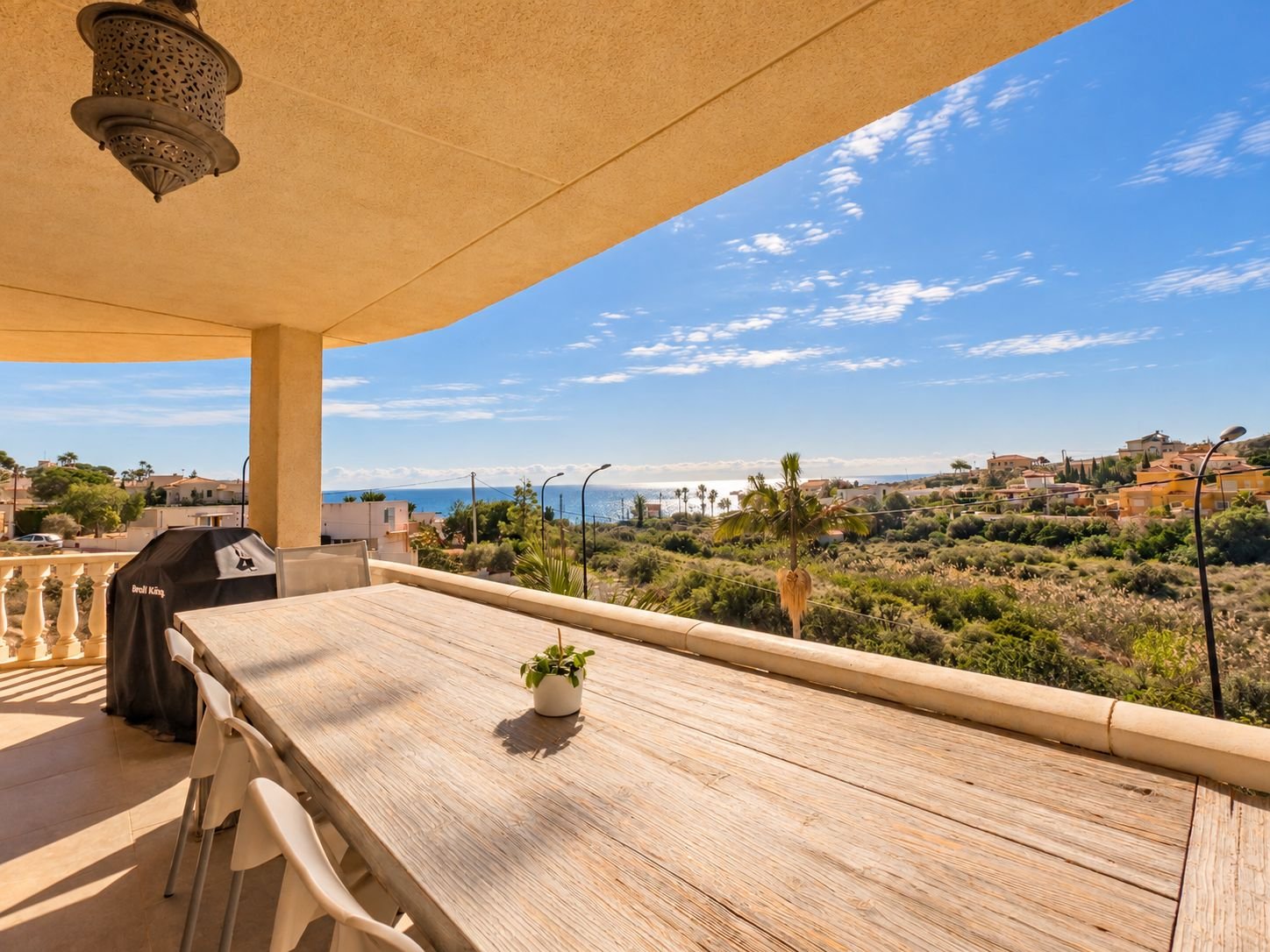 Mediterrane Villa mit Meerblick in Strandnähe in Cala D'or