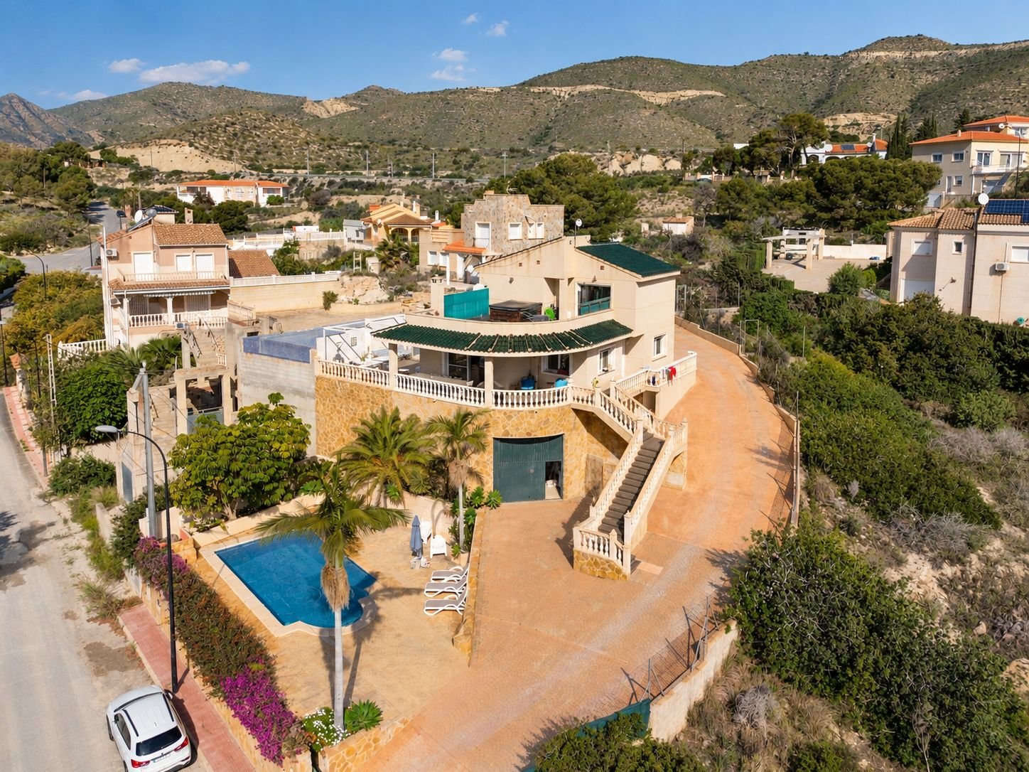 Mediterrane Villa mit Meerblick in Strandnähe in Cala D'or
