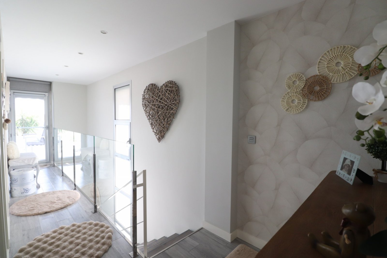 Moderne Doppelhaushälfte mit 3 Schlafzimmern, 2 Bädern und Privatpool in Daya Vieja