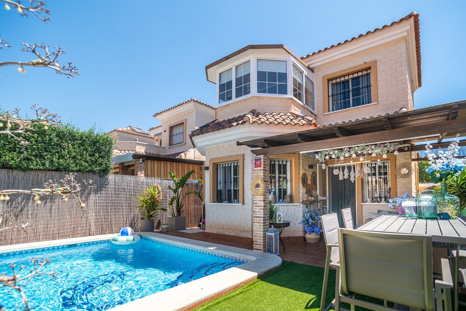 Mediterrane Villa in El Raso – Guardamar del Segura