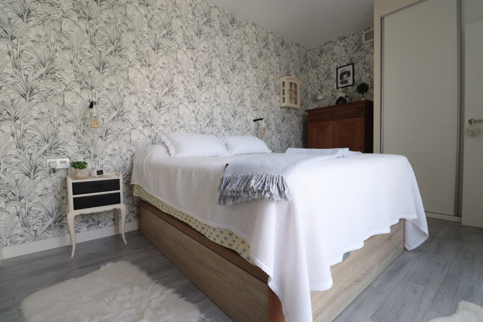 Moderne Doppelhaushälfte mit 3 Schlafzimmern, 2 Bädern und Privatpool in Daya Vieja