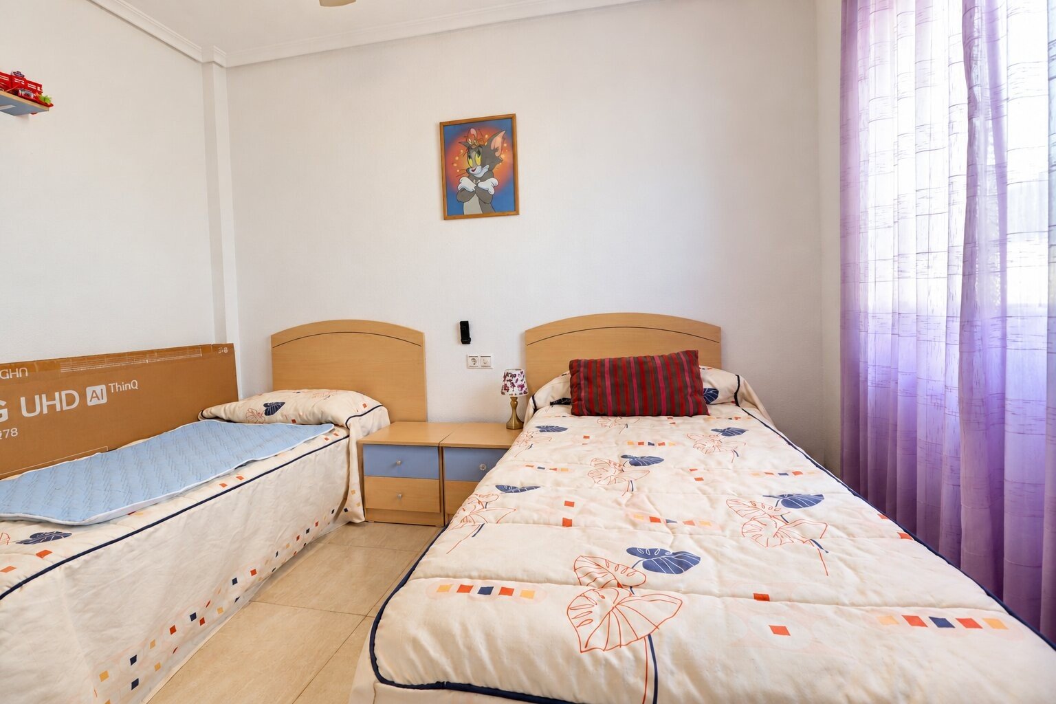 Erdgeschoss-Wohnung mit zwei Schlafzimmern in Los Altos