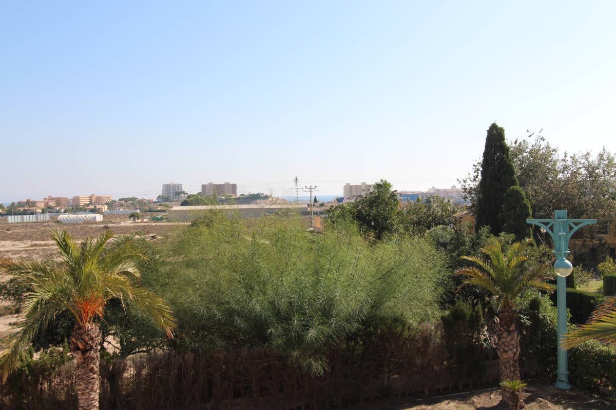 Große renovierte Villa nur 2 km vom Meer entfernt
