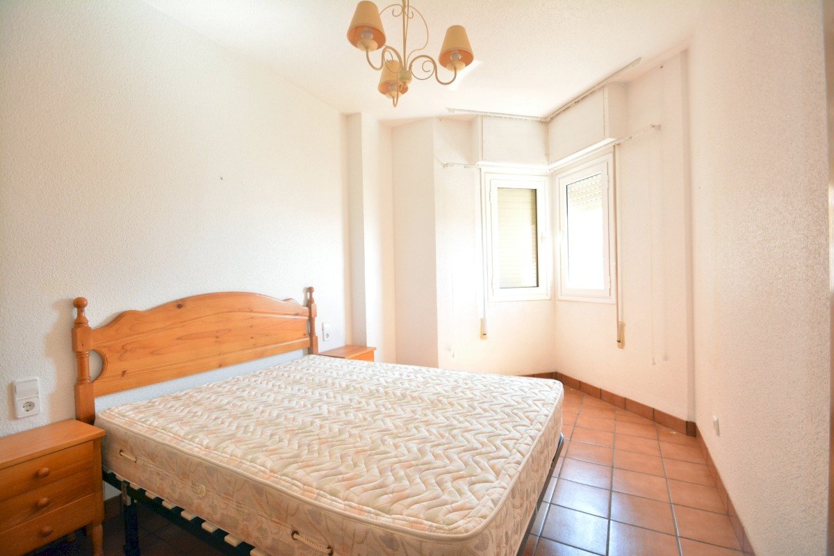 Wohnung mit 3 Schlafzimmern, 1 Bad und atemberaubendem Meerblick nur 200 m vom Strand