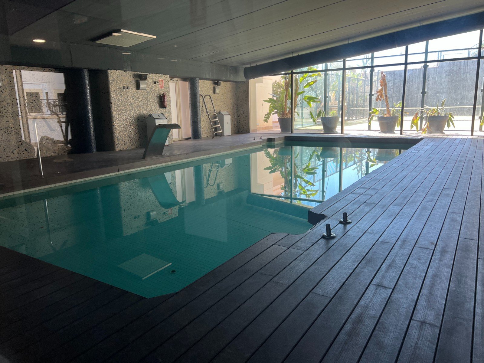 Großzügiges Appartement mit 3 Schlafzimmern, 2 Bädern und Meerblick in Guardamar Hills
