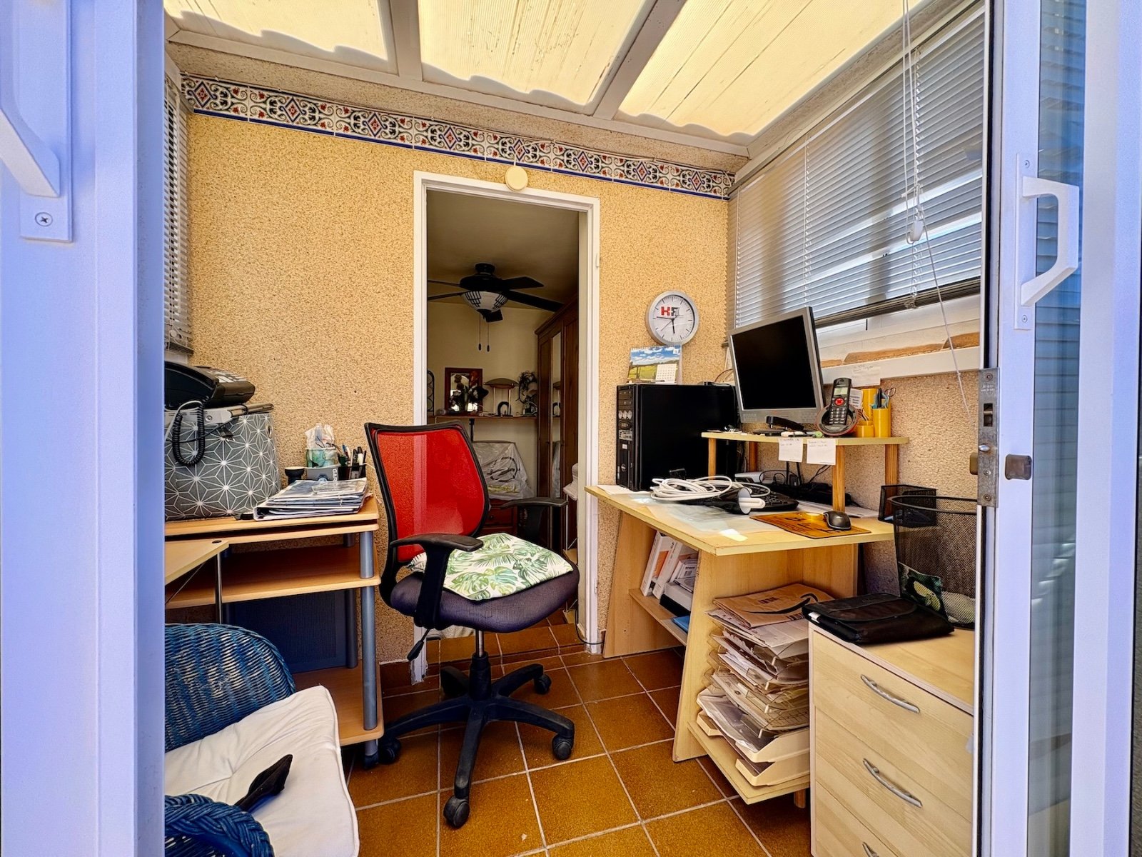 Reihenhaus mit 3 Schlafzimmern, Turmzimmer, eigenem Garten und Dachterrasse in Playa Flamenca nur wenige Minuten vom Strand