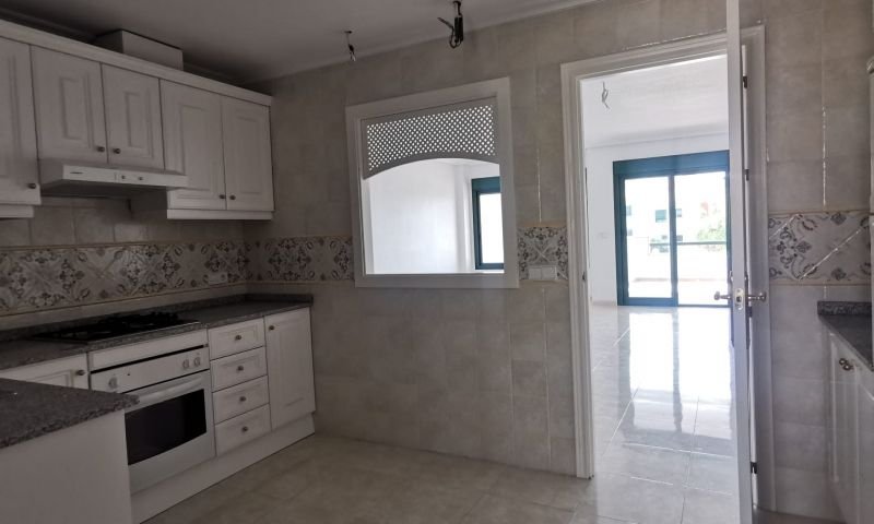 Spacious first floor apartment facing south on the Campoamor Golf course