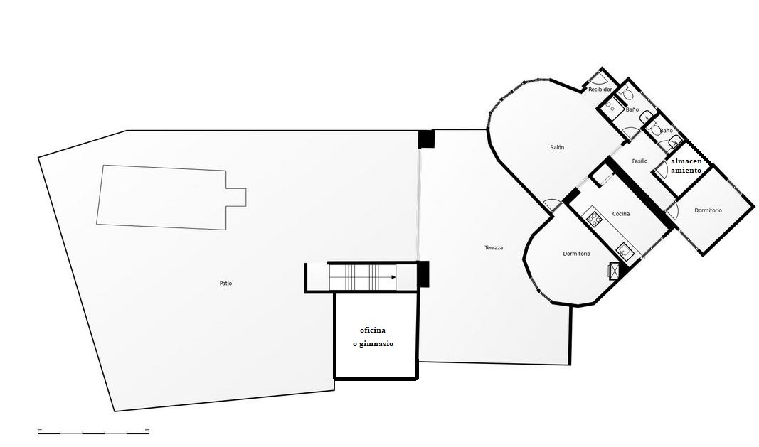 Detached villa with two separate apartments within walking distance of the sea