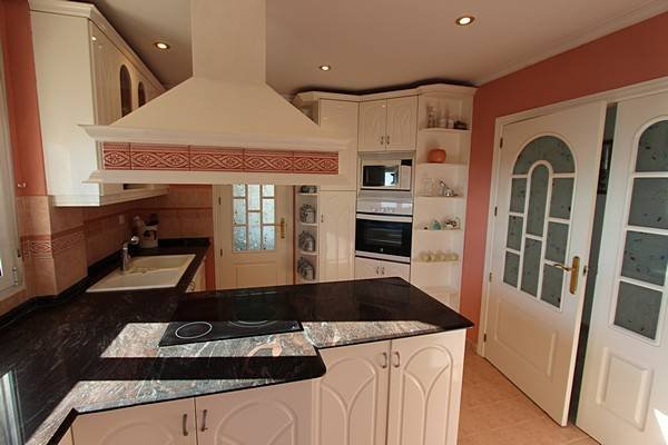 Beautiful villa with large private pool and impressive views over the coast