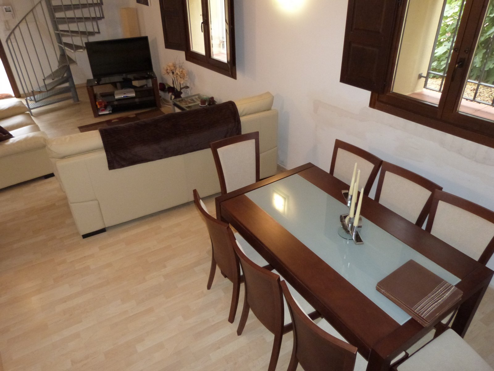   	 This Magnificent, 15 bedroom, Traditional Spanish Farmhouse in Ibi (one of only fifteen masias in the Vinalopo Valley] is located on ...