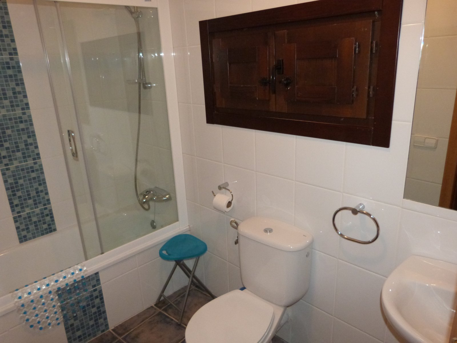   	 This Magnificent, 15 bedroom, Traditional Spanish Farmhouse in Ibi (one of only fifteen masias in the Vinalopo Valley] is located on ...