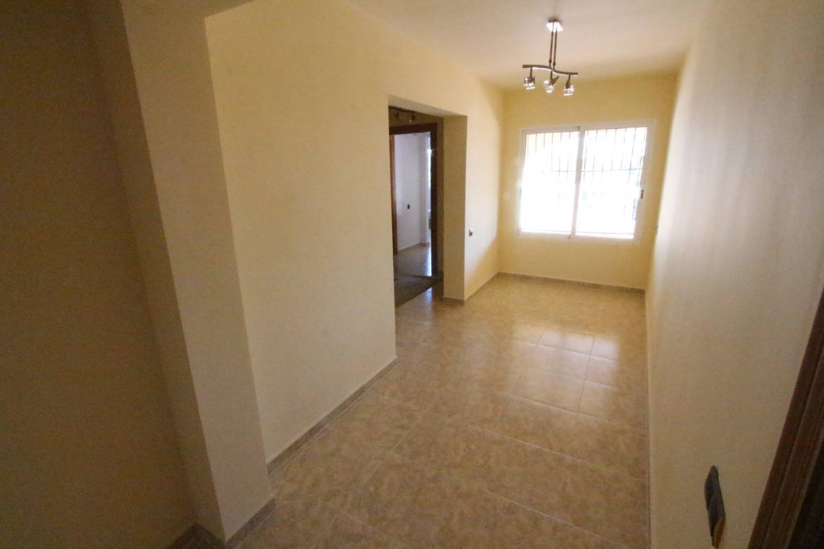 Large renovated villa just 2 km from the sea