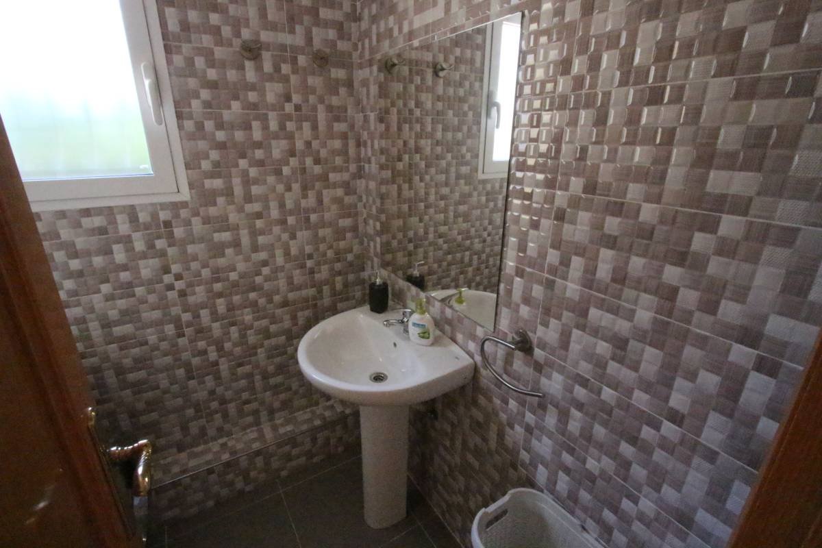 Large renovated villa just 2 km from the sea