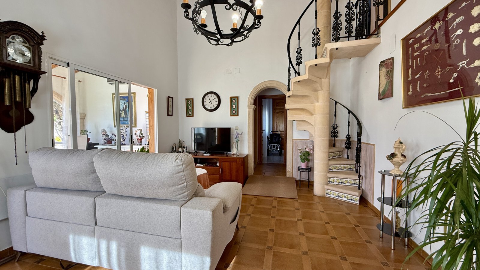 Villa with 3 bedrooms and 3 bathrooms 400 meters from Les Deveses Beach