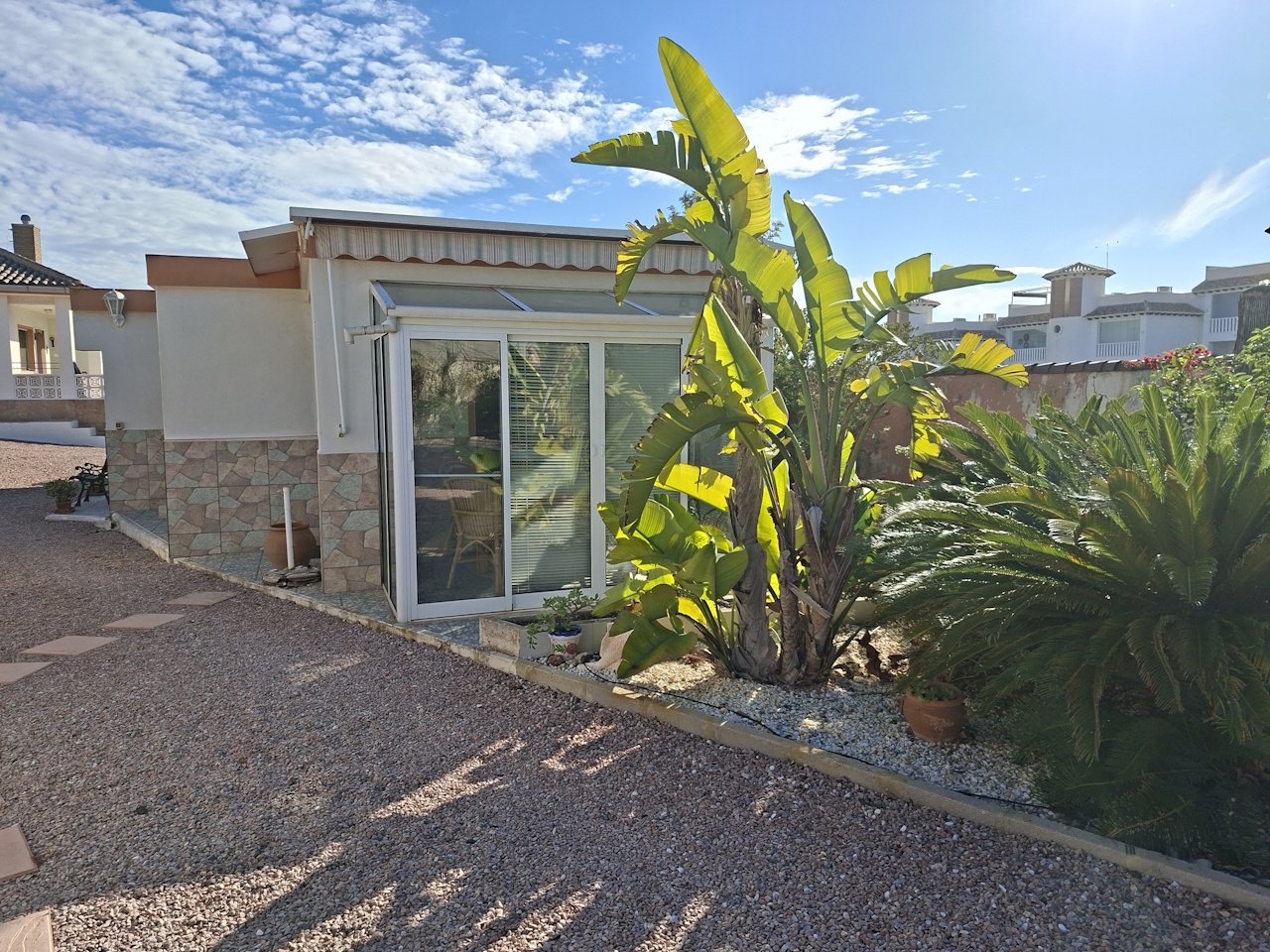 Villa with guest house, private pool and fantastic sea views