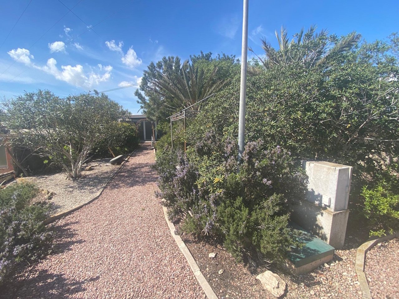 Villa with guest house, private pool and fantastic sea views