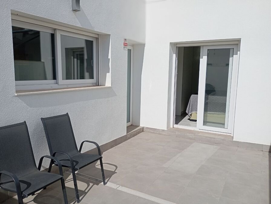 Modern villa with 3 bedrooms, 3 bathrooms, a roof terrace and a private pool