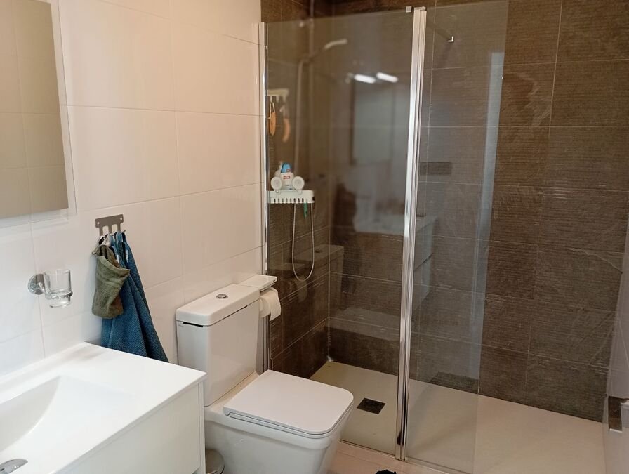 Modern villa with 3 bedrooms, 3 bathrooms, a roof terrace and a private pool