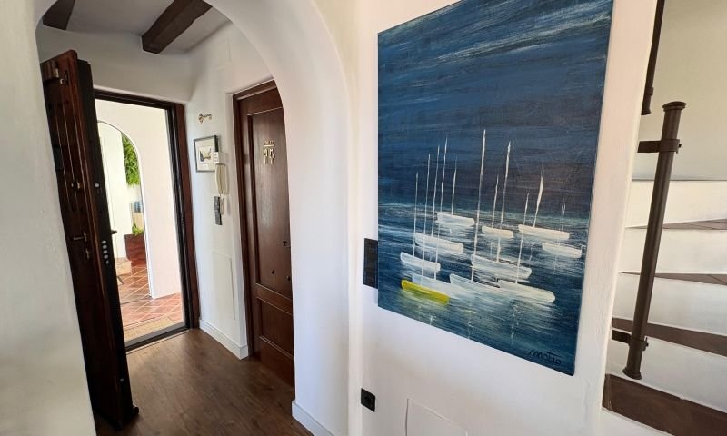 Detached house in a rustic-modern style with private pool, hot tub, and basement