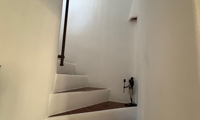 Detached house in a rustic-modern style with private pool, hot tub, and basement