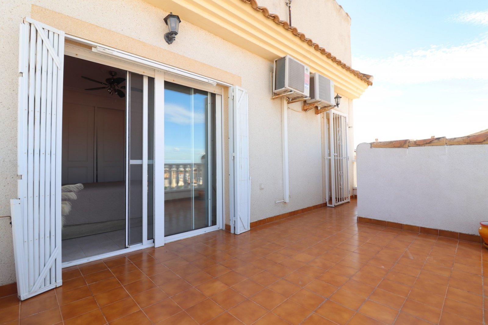 West Facing Detached Villa with 2 bedrooms, 2 bathrooms and private pool