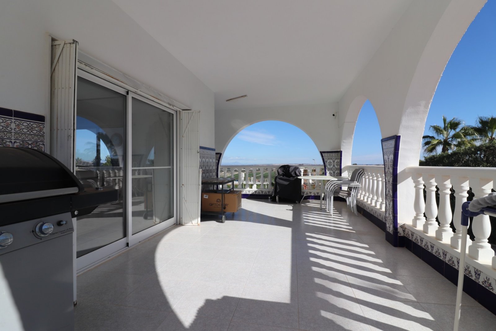 Spacious Villa in Lomas de la Juliana with 4 bedrooms, 2 bathrooms, private pool and garage