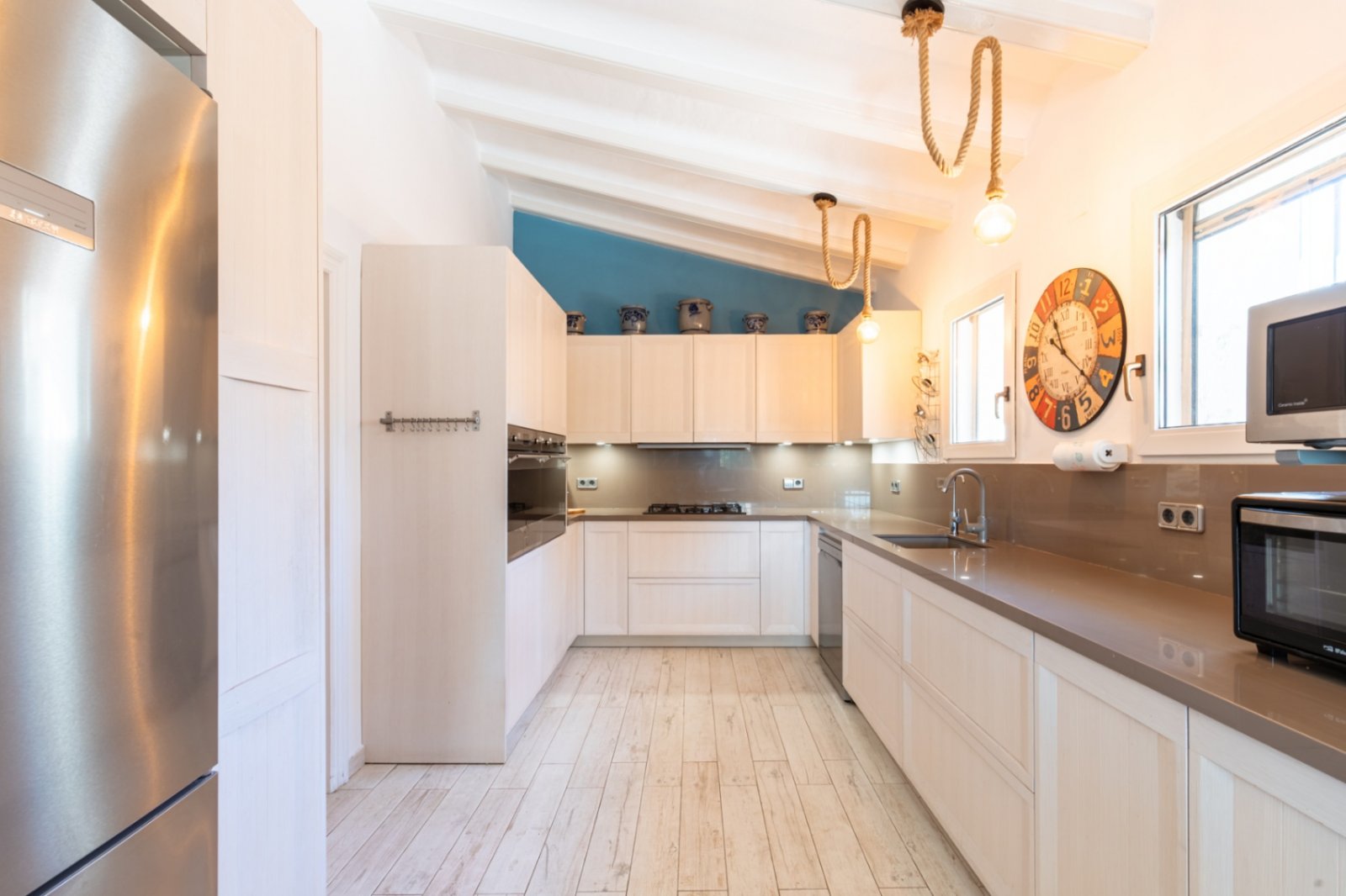 Charming 3 bedroom country house with private pool and marvellous views